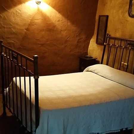 Posada Meson Mudejar Archez Ngoại thất bức ảnh