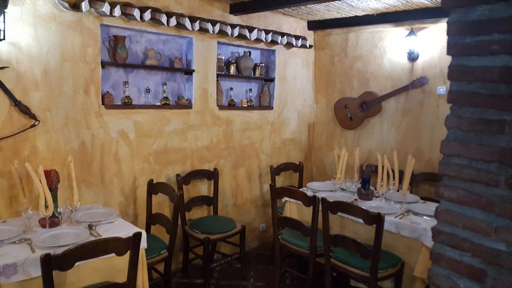 Posada Meson Mudejar Archez Ngoại thất bức ảnh
