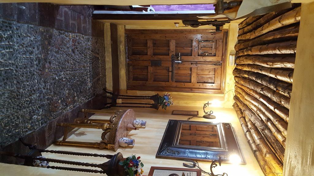 Posada Meson Mudejar Archez Ngoại thất bức ảnh